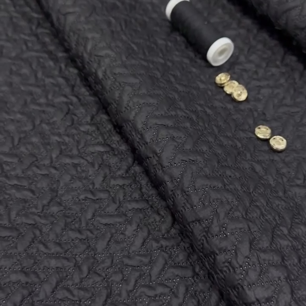 Курточная/черная,зиг-заг