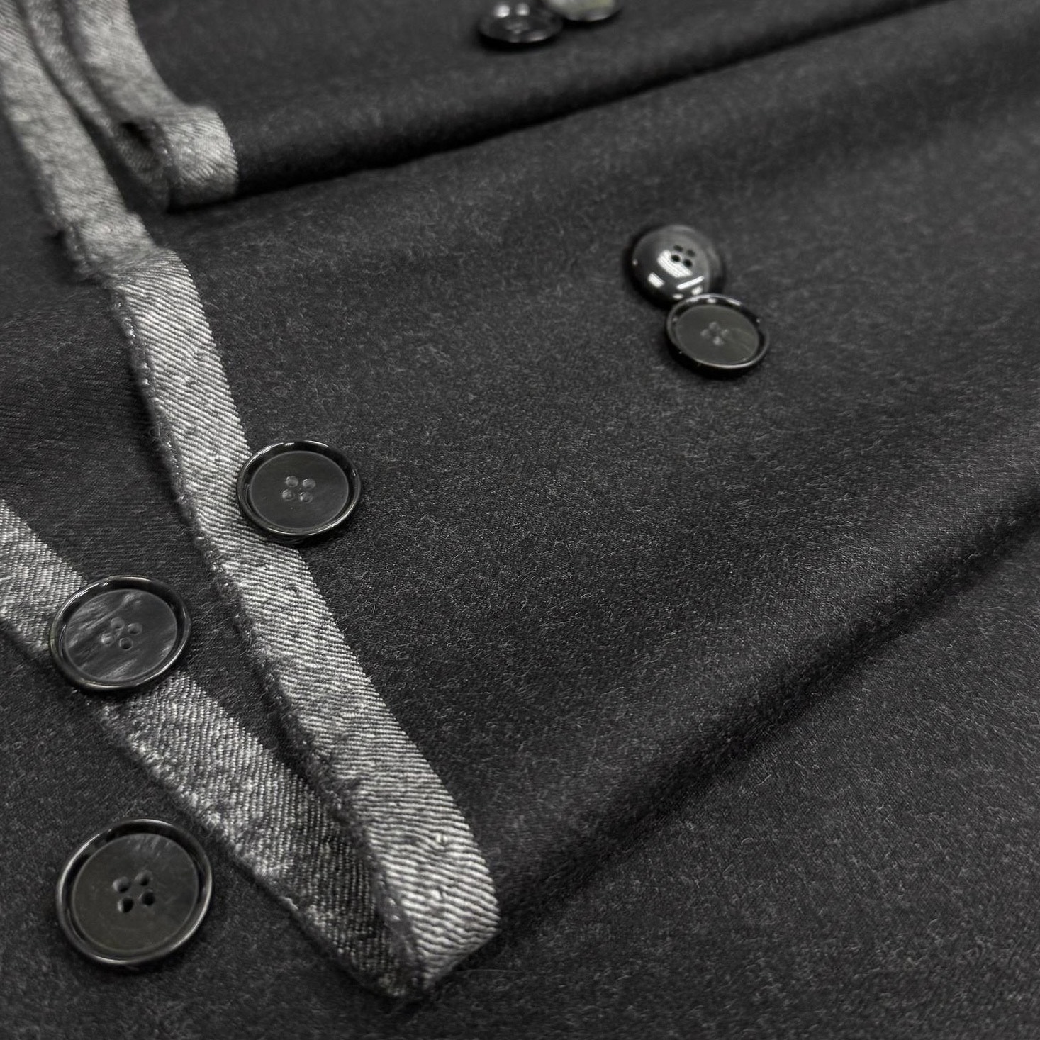 Костюмная Brunello Cucinelli