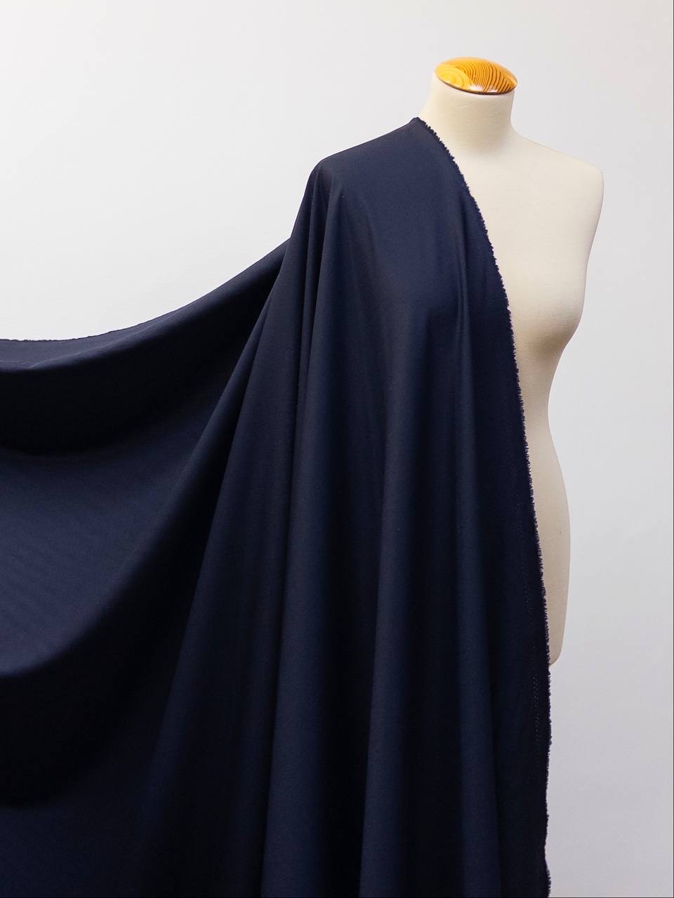 Костюмная Armani