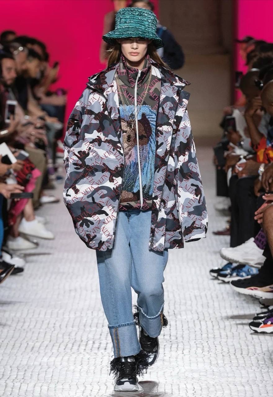 Бархат  Valentino