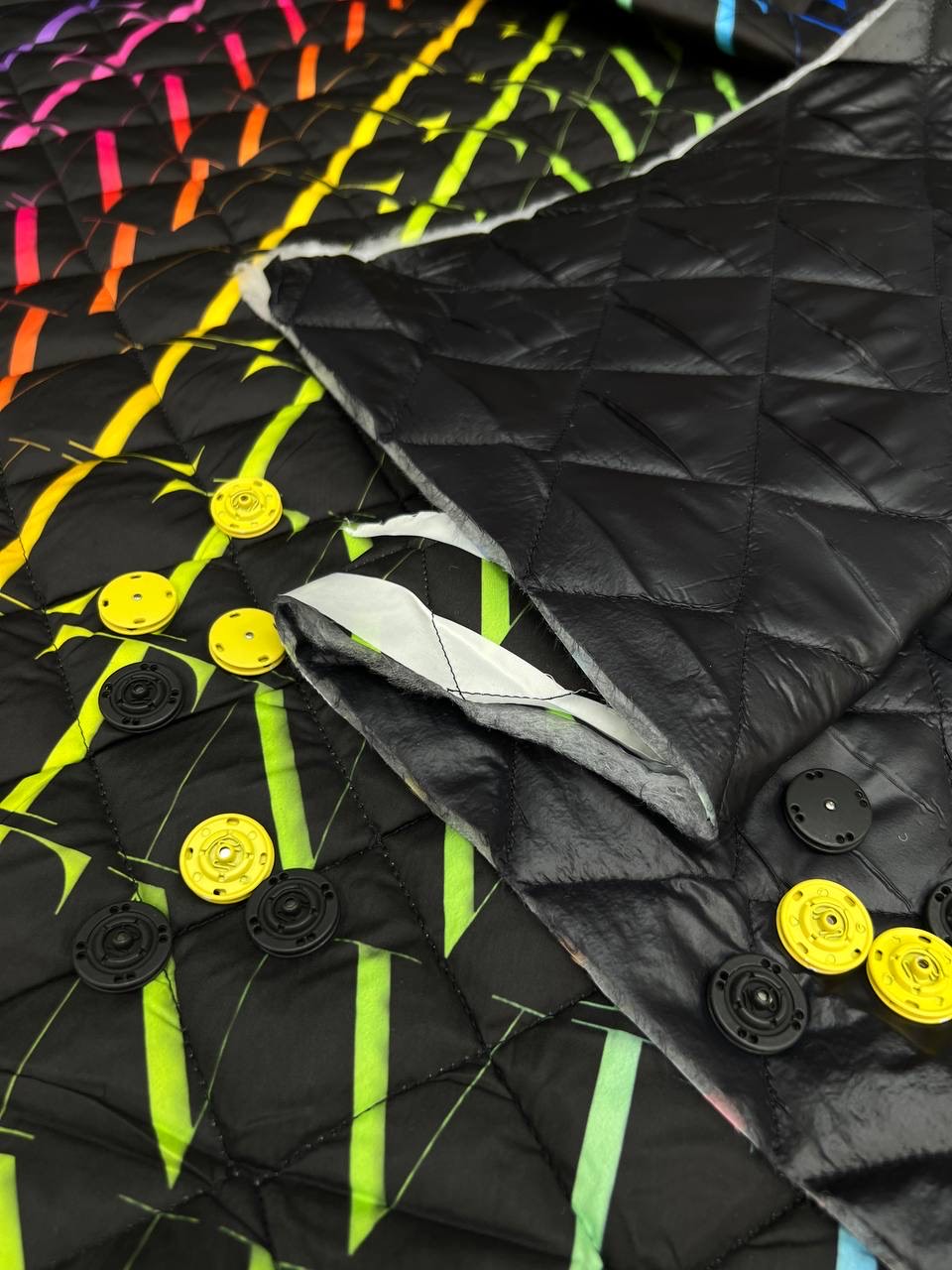 Стёганая курточная Valentino