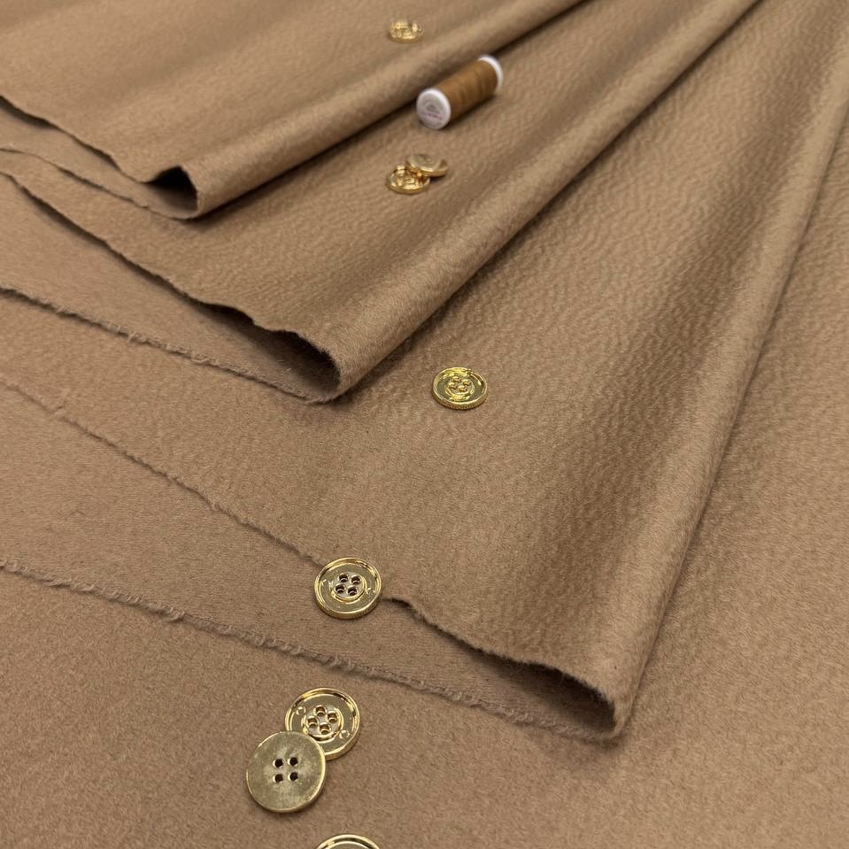 Пальтовая Валентино, шерсть 66% кашемир 34%, ширина 154 см