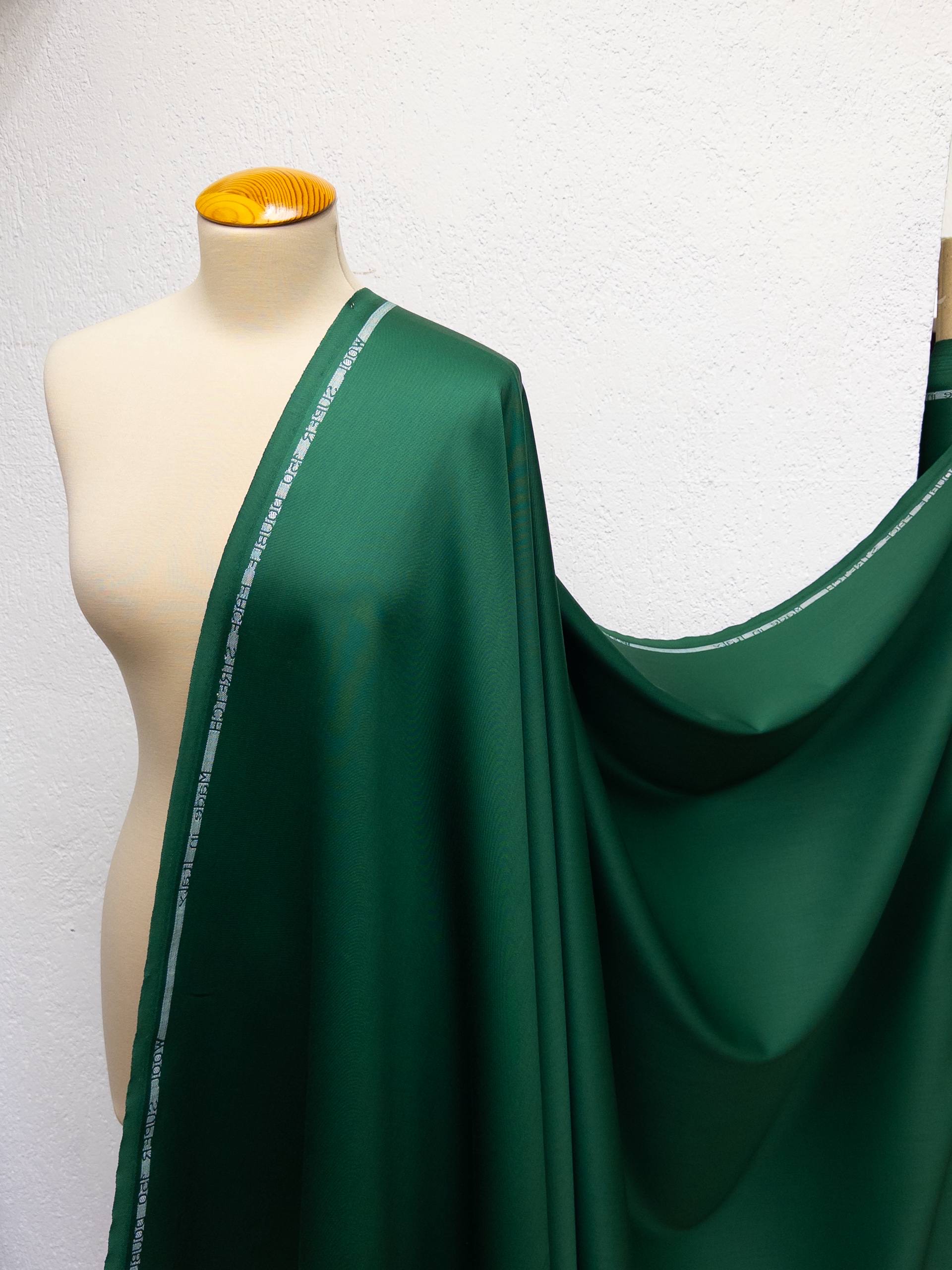 Костюмно-плательная