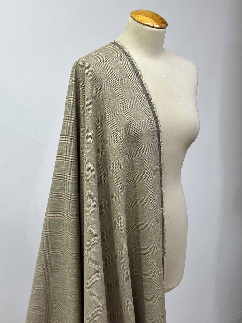 Костюмная Loro Piana