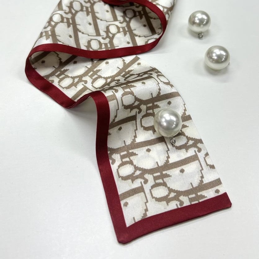 Купон твилли Диор/белый,красный